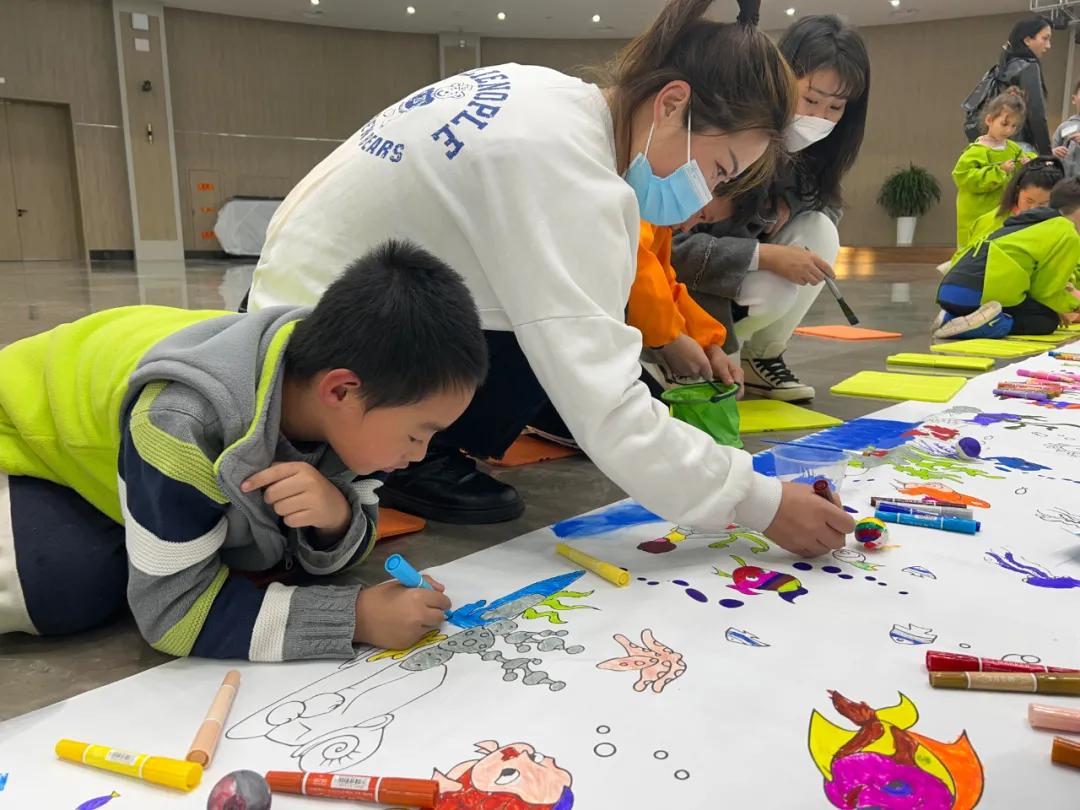 彩绘乒乓,乒乓嘉年华主题绘画