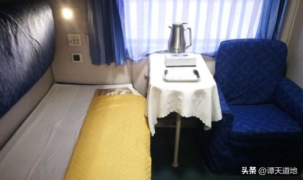 北京到达西安的绿皮火车,北京到西安的有一趟很慢的列车