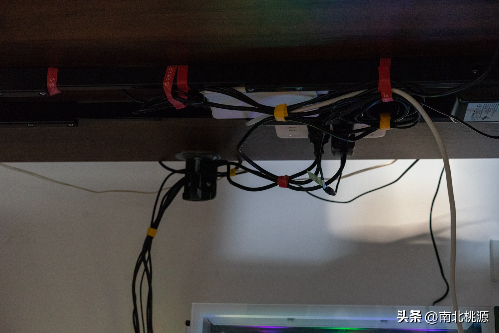 北狐m1升降桌主机,北弧m1升降桌怎么样