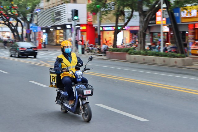 注册滴滴司机驾照有什么要求,新手如何注册滴滴司机