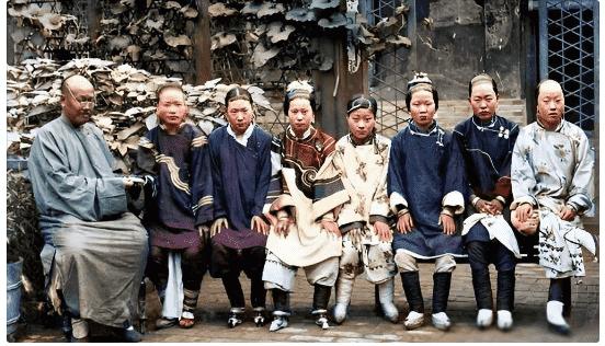 清代杖刑老照片,晚清刑犯图片大全