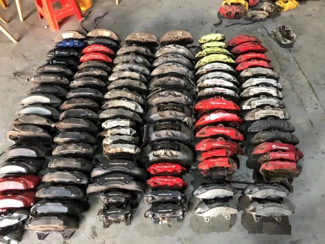 布雷博Brembo卡钳,意大利布雷博陶瓷刹车片