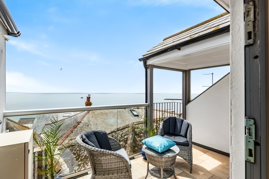 英国最伟大的女作家简·奥斯汀：她的海滨故居，朴素典雅