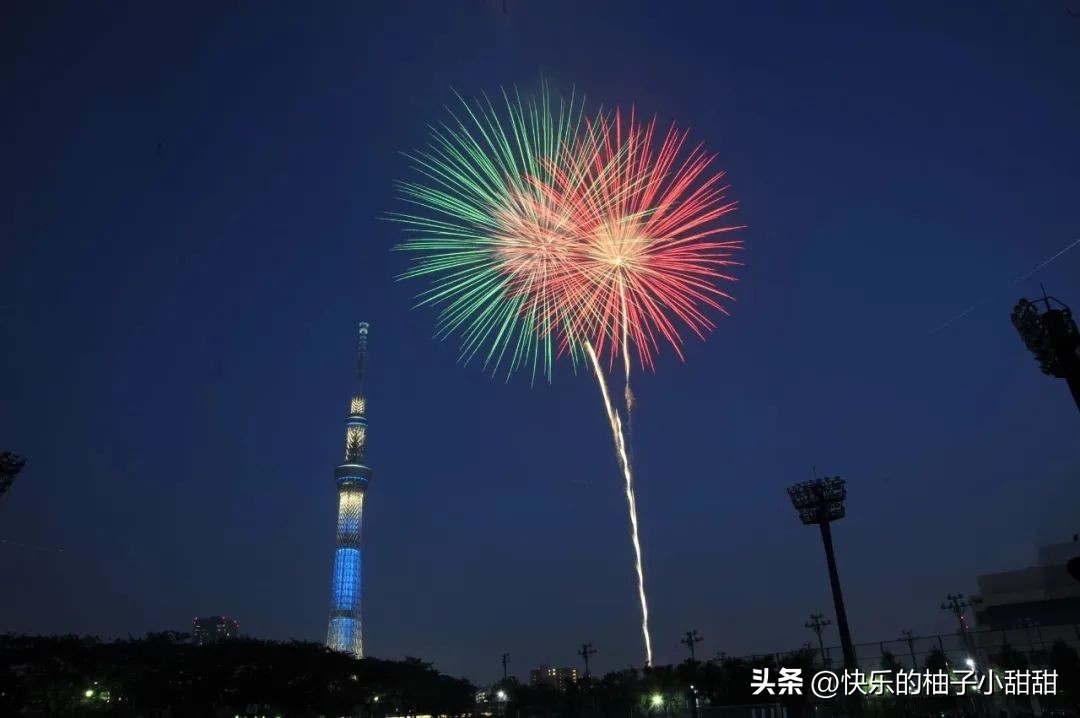 海水不输冲绳，这座青春背后的小城，夏日烟花又封神了！