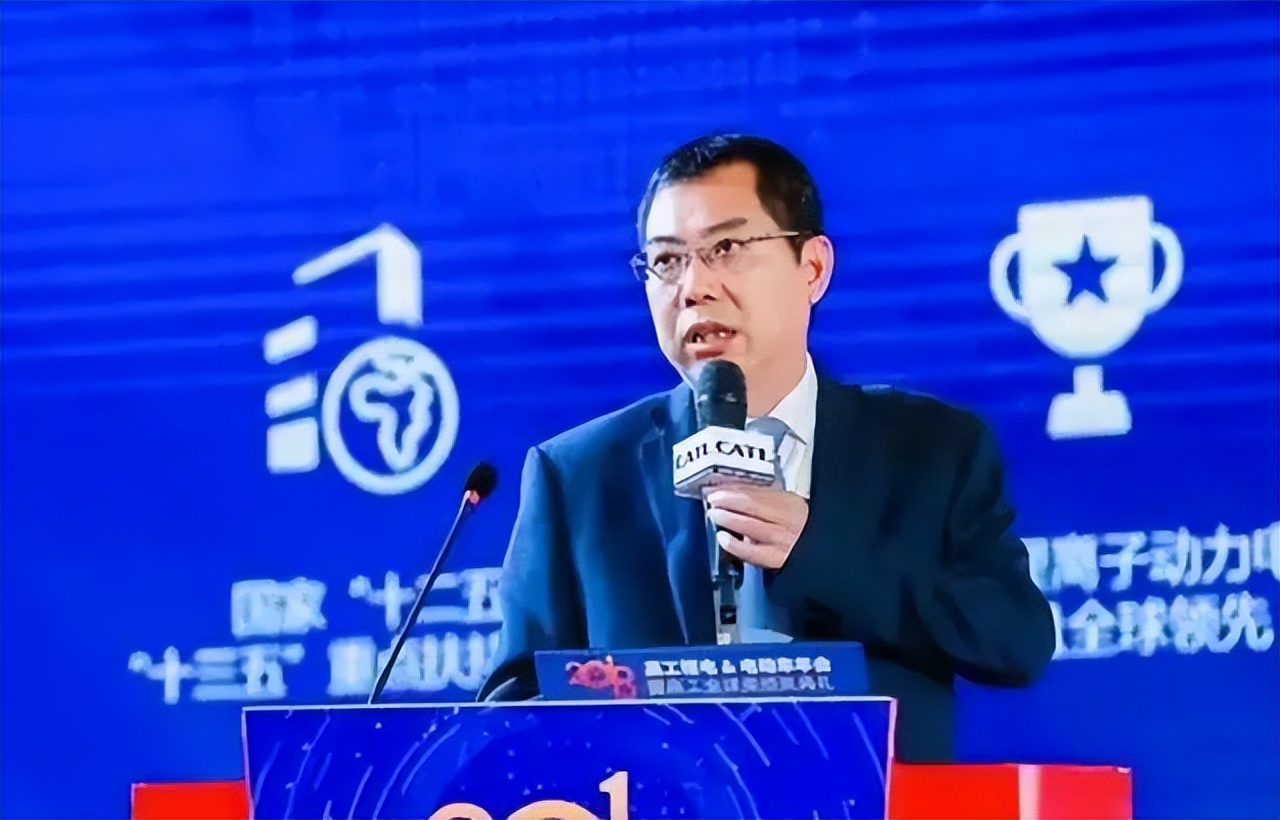 世界首富换人！闽商首富2500亿，福建首富2350亿，厦门首富530亿