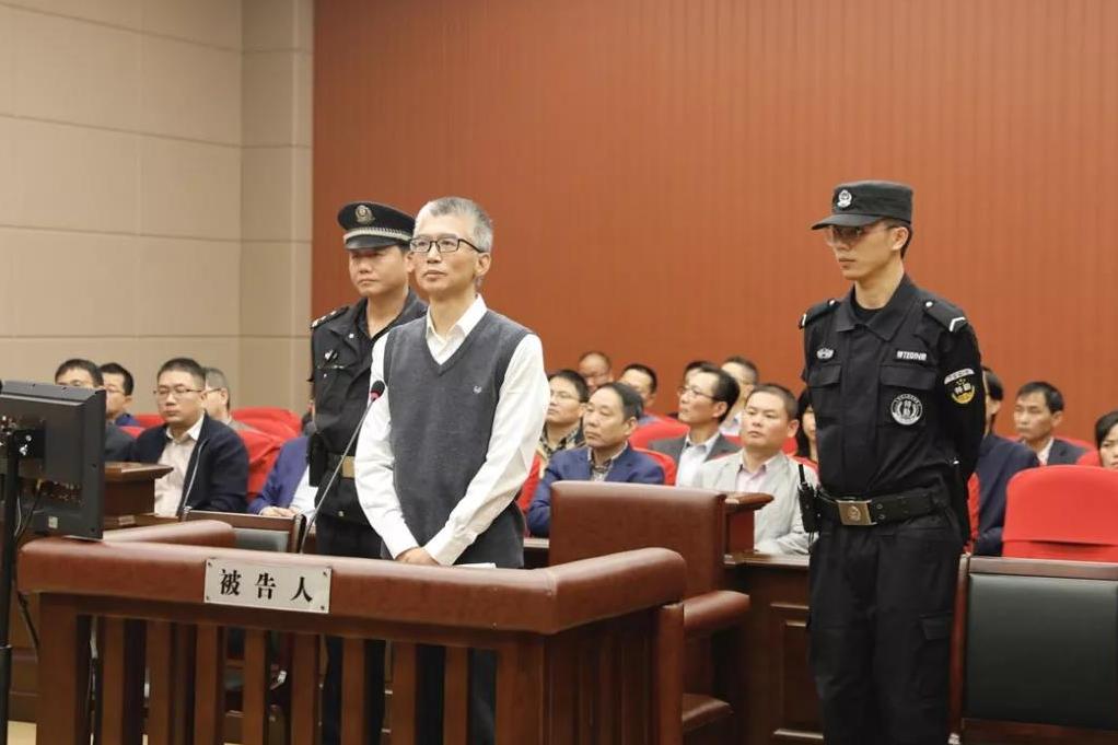 盗窃别人支付宝6000元能判多久,盗窃支付宝罪数额较大怎么判