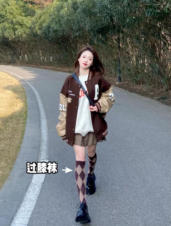 冬奥的“第一神颜”出现！今晚做梦的素材有了