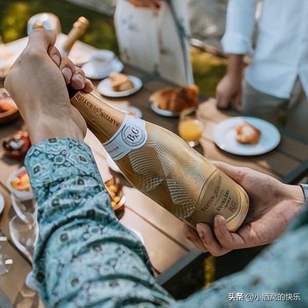 法国波尔多卡迪亚克酒庄,巴顿嘉斯蒂酒庄1725珍藏红葡萄酒