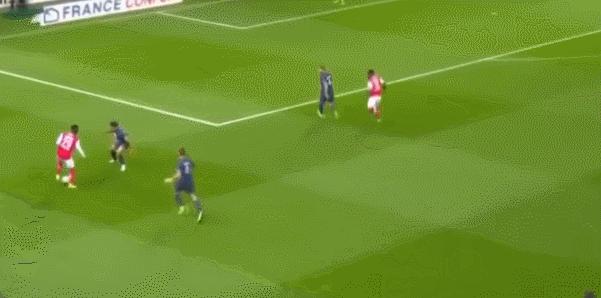 大英姆巴佩？枪手外租小将成法甲第一射手，他还不会法语？