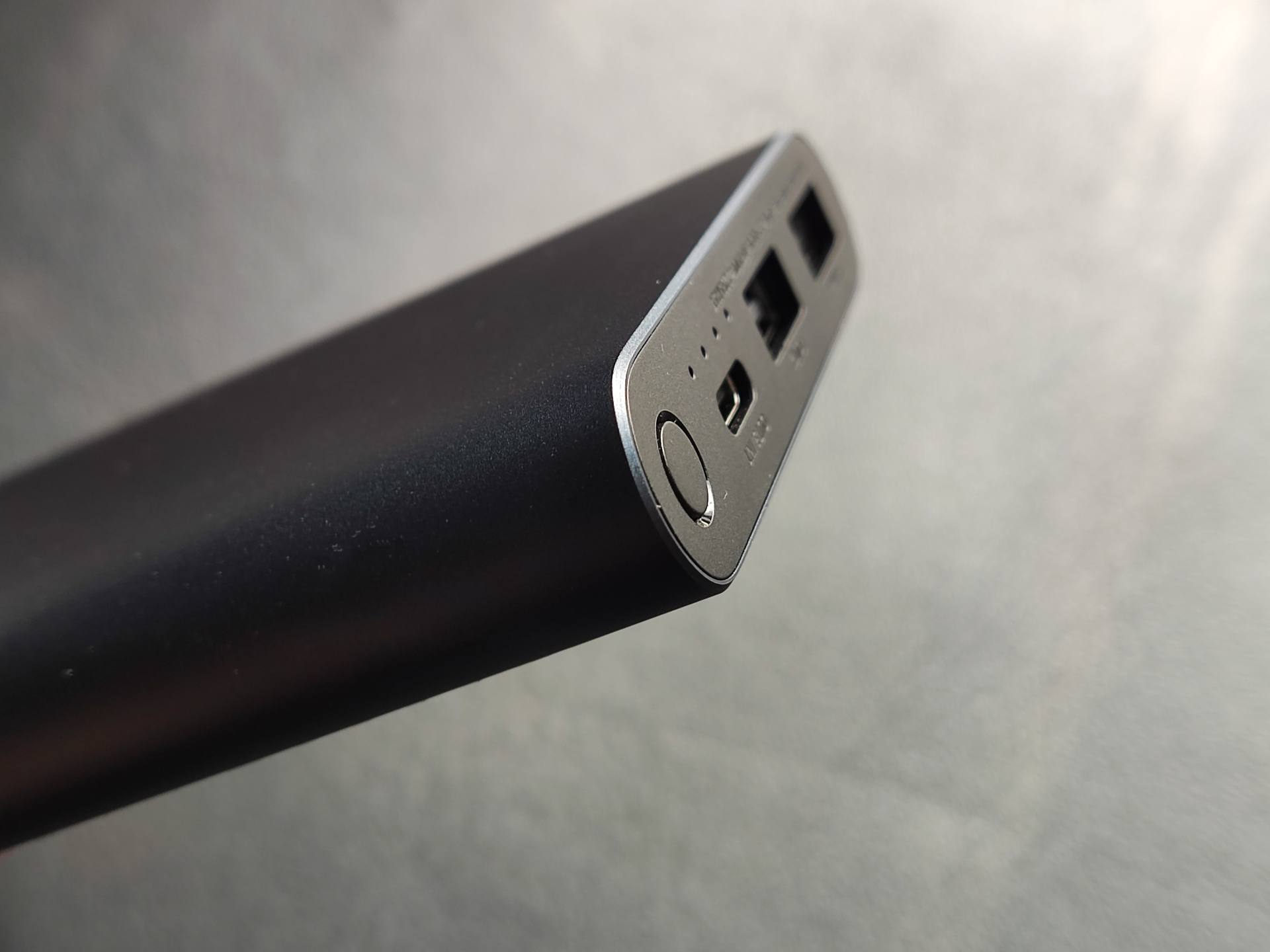 小米充电宝320000双向快充版评测,小米充电宝10000快充版22.5瓦