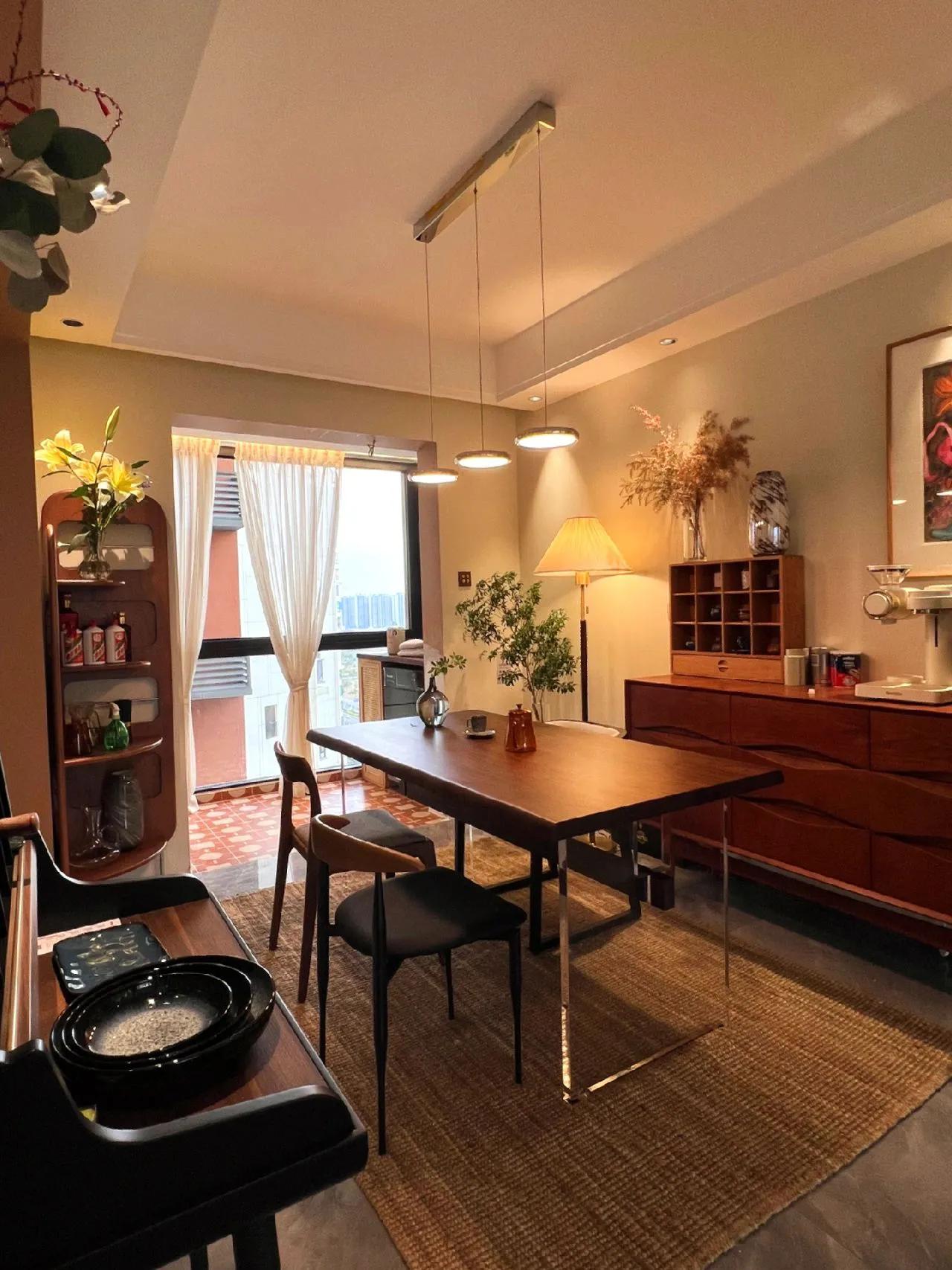 怎么选客厅实木桌,怎么选桌子实木桌