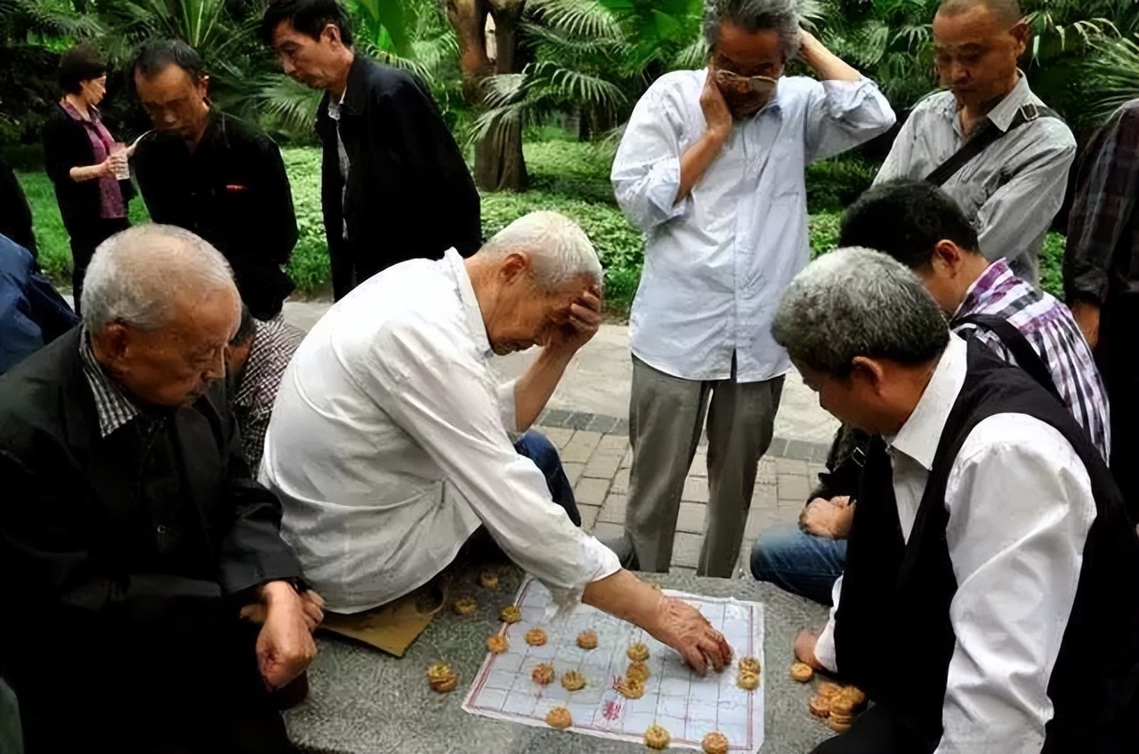 76岁老太改嫁十几次染上艾滋病,71岁丧偶老人染上艾滋病