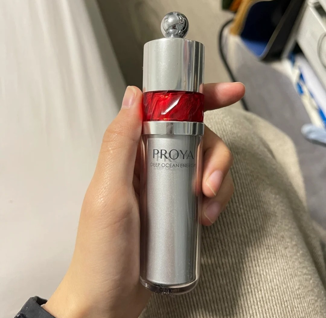 这些眼霜滋润补水抗老,四种国货好眼霜