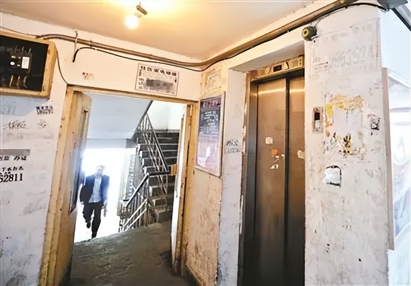 老旧小区加装电梯哪里投诉,加装电梯低层住户投诉方法