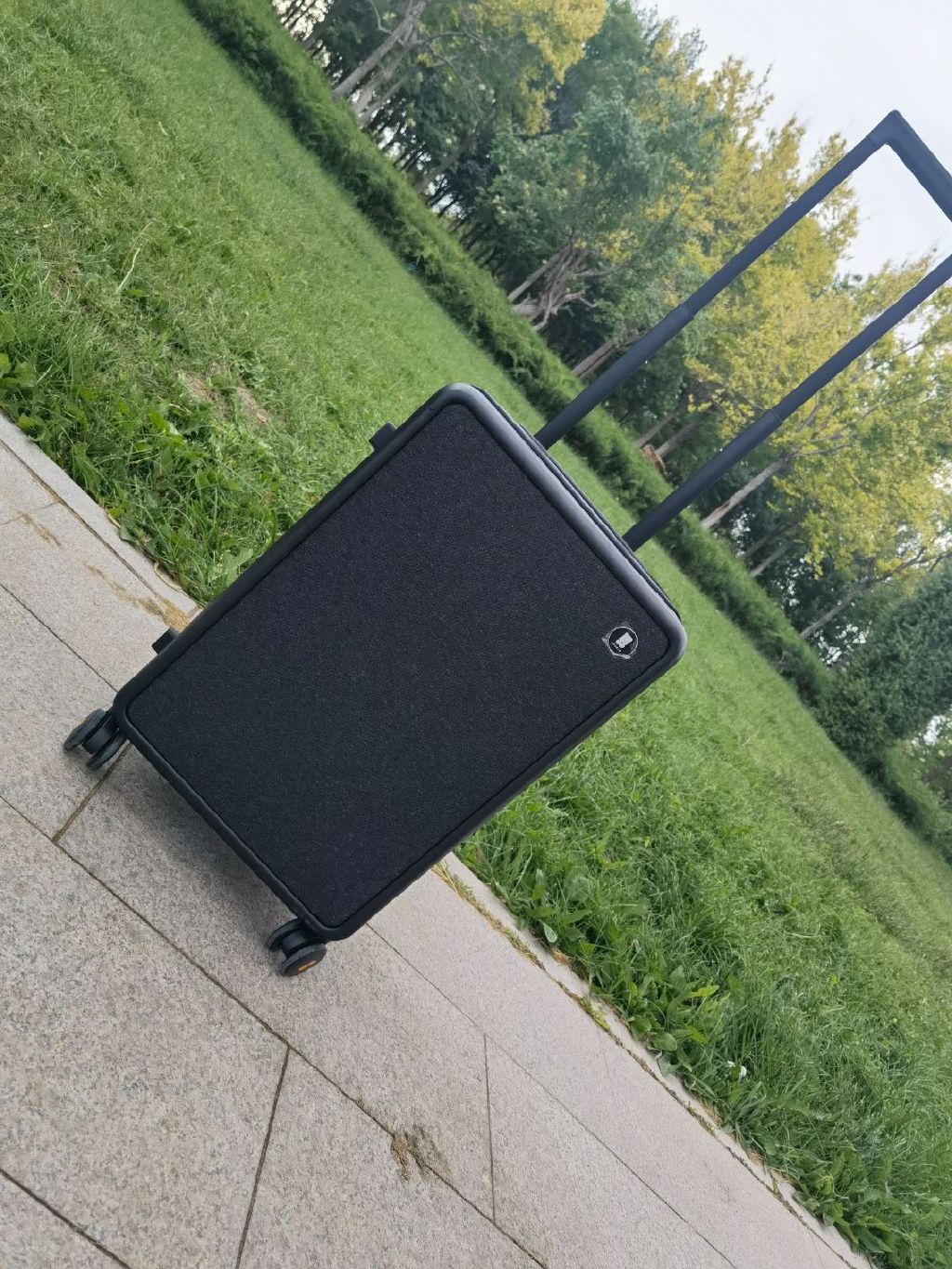 可以当电车骑的行李箱,地平线8号行李箱城市脉搏系列