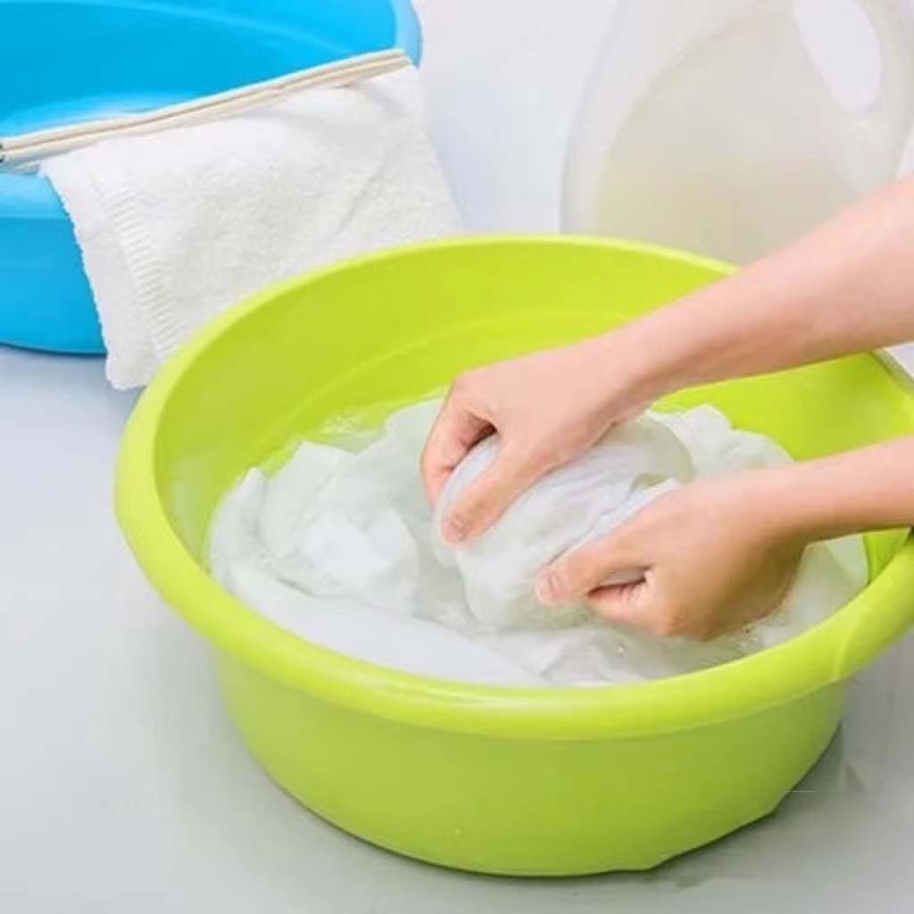 黑色牛仔裤被84烧掉色了怎么补色,牛仔裤掉色染回来妙招