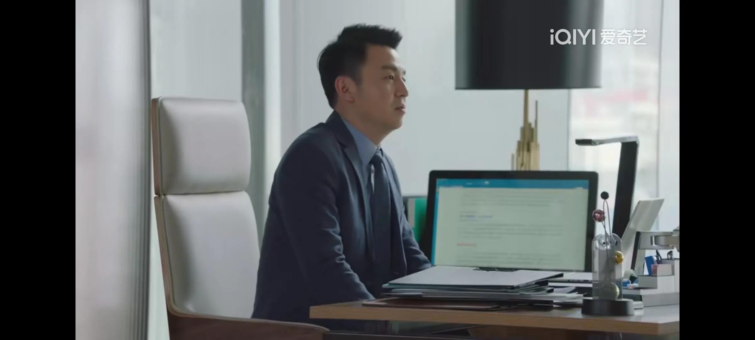 重温《我的前半生》别人的屋檐再大，不如自己独自撑伞