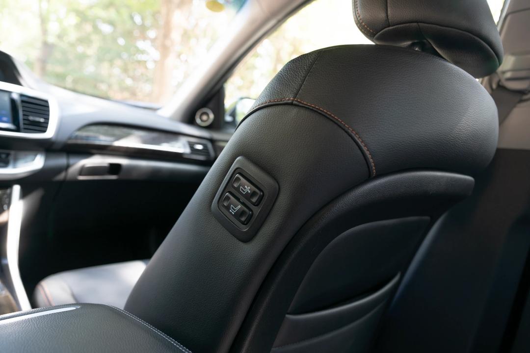 买高配家用车，送V6发动机——9代雅阁3.0LVTI尊贵版