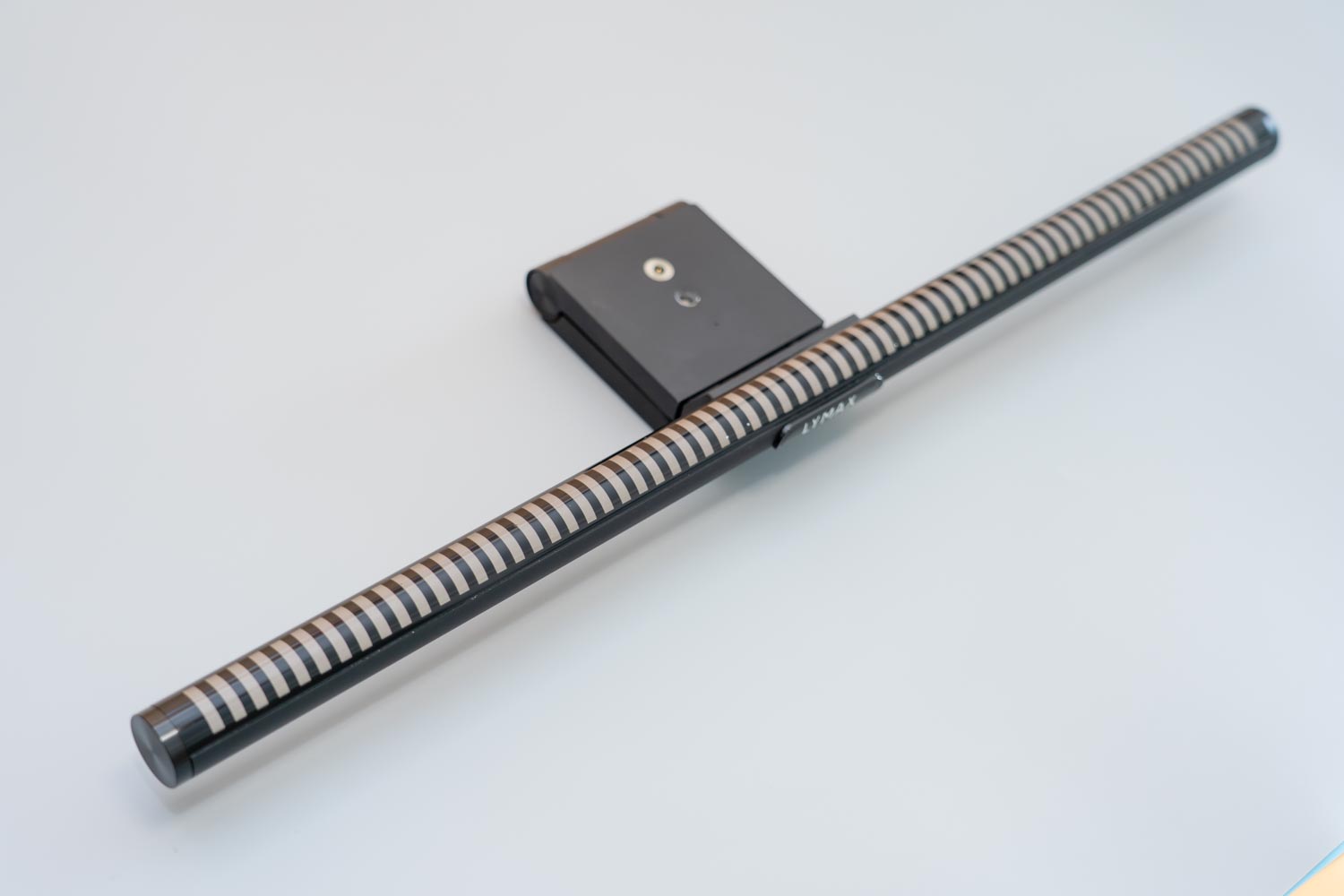 徕美视曲面屏幕挂灯评测,徕美视曲面屏幕挂灯测评