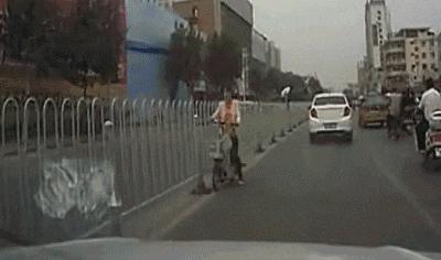 行人横穿马路被撞身亡谁承担责任,行人横穿马路被撞身亡是谁的责任