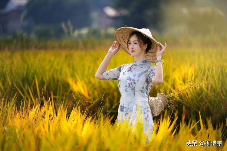 45岁如何拍照姿势好看,中年女性如何拍照最好看