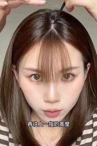 女生齐刘海和中分哪个更减龄,2021减龄最火发型齐刘海