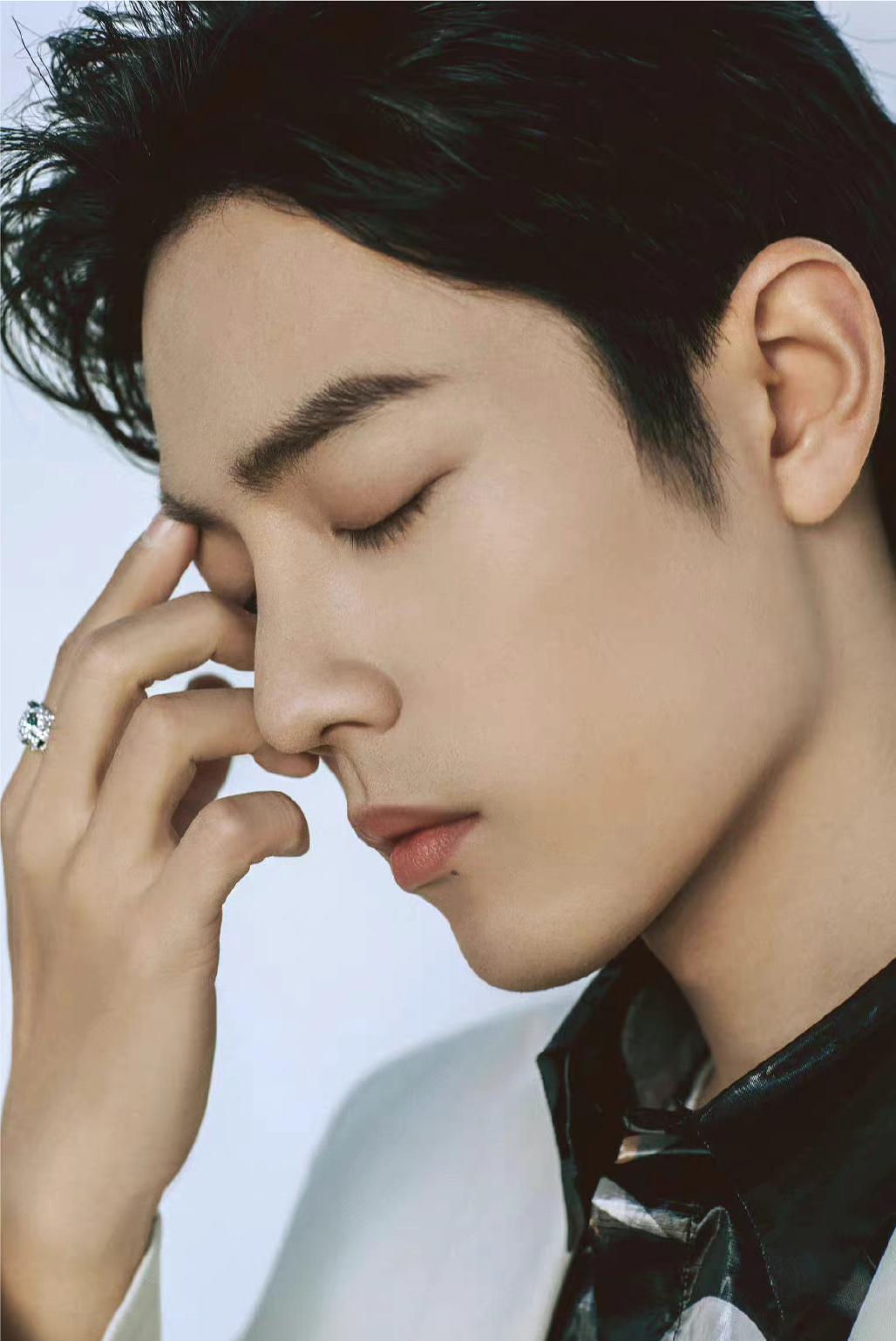 肖战粉丝有多壕？GUCCI大片后粉丝晒单，51万拿下肖战戴过的首饰