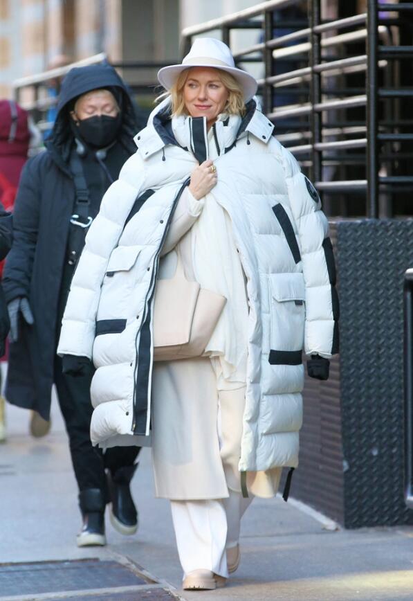 瓒呯骇鍚嶆ā宸撮粠,瓒呯骇鍚嶆ā闆嗗悎