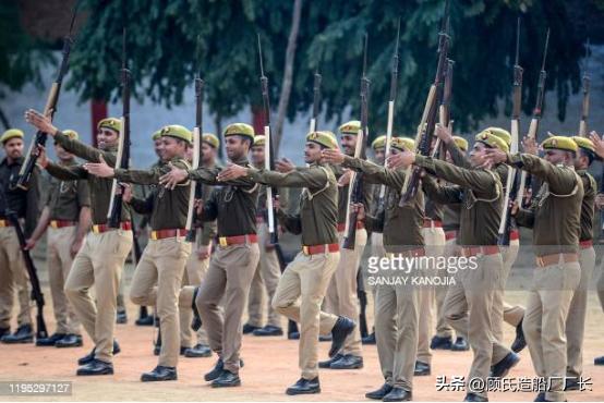 ak47大闹皇宫,08年印度孟买恐怖袭击事件