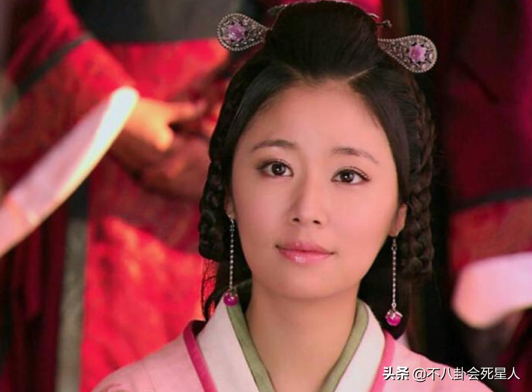 十级磨皮、美颜滤镜,请这些垃圾审美,滚出国产剧