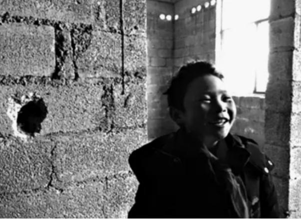 5年前的冰花男孩,4岁在雪地跑的小孩十年后咋样了