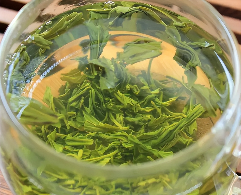 秋季的养生茶配些什么东西好喝呢,秋天应饮用什么茶有利健康