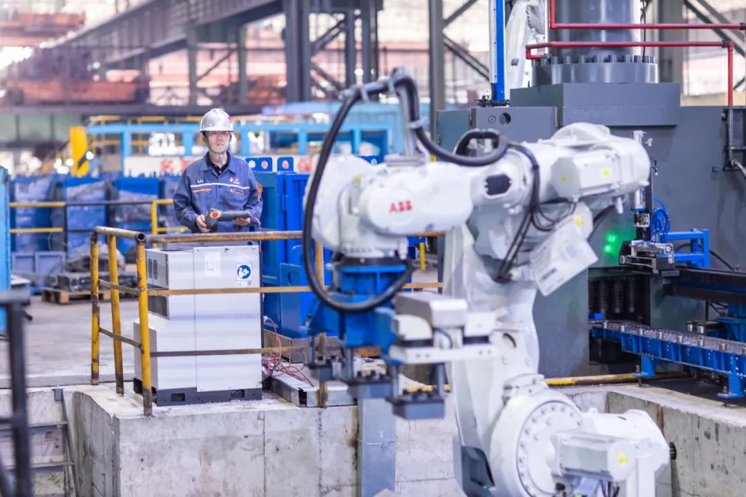 攀钢钒钛,新钢迎新