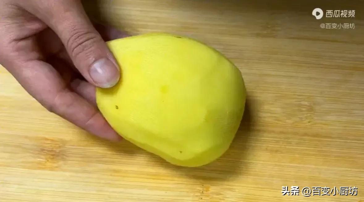 饭店的土豆丝为什么切的那么细呢,原来饭店的菜都是这样切的