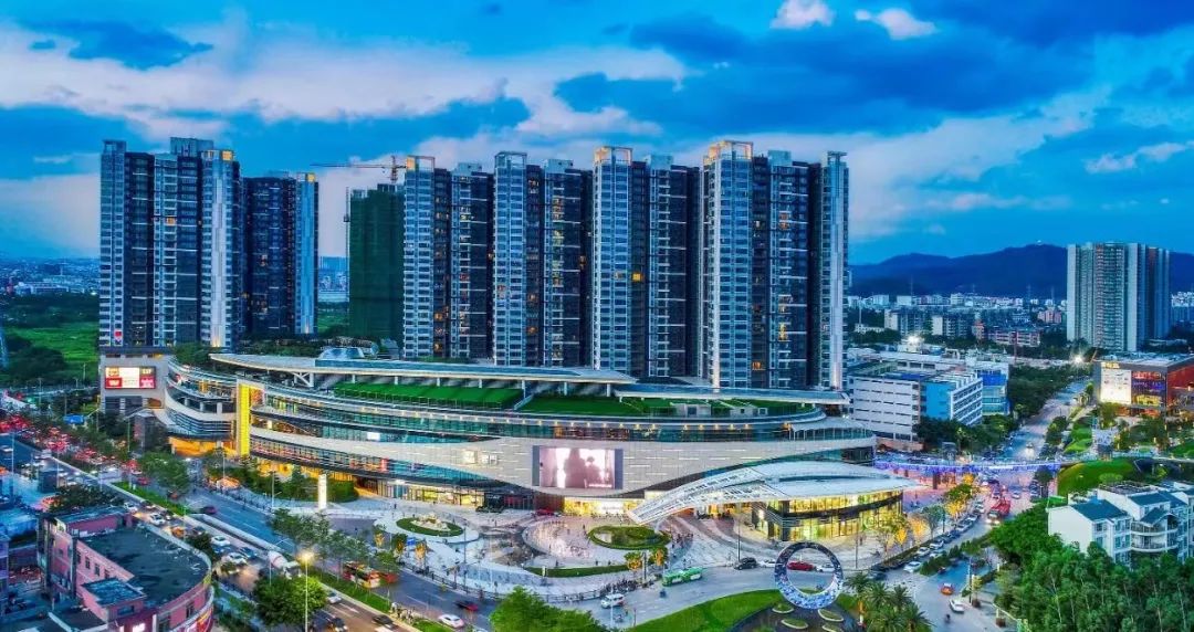 政企巅峰共话!三巨头领航!广州东部中心迎核能级“蝶变”