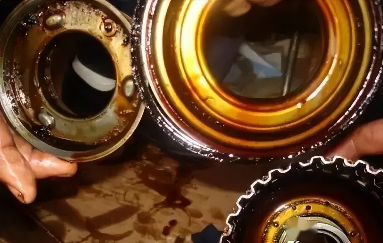 二手车怎样判断是否换变速箱油,买二手车如何看变速箱的型号