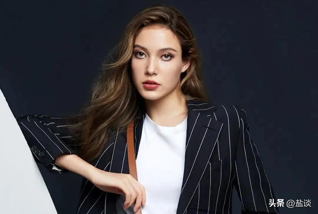 围观“富二留”和国内“打工狗”的网络battle：谁在操控流量密码