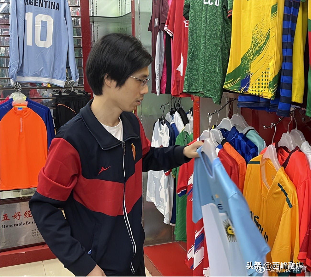 义乌围巾厂招聘,义乌保暖套装服装厂招工