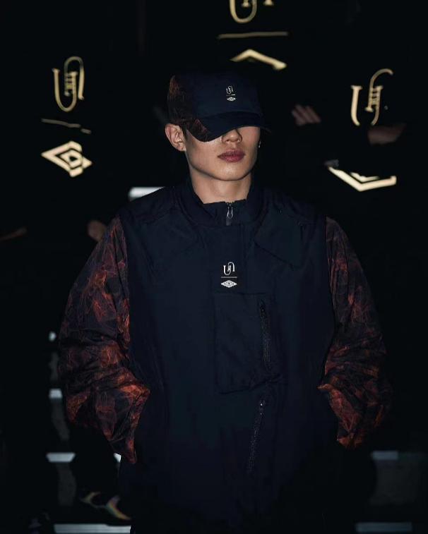 足球umbro茵宝,umbro茵宝复古曼联