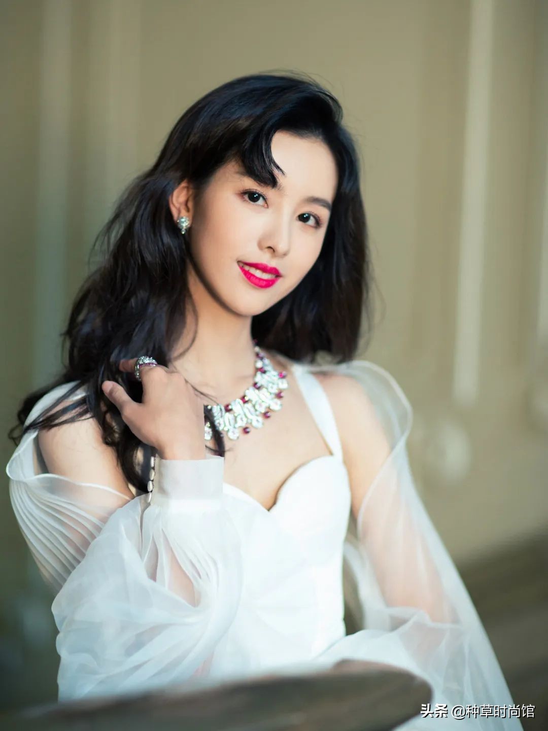 脸宽是不是没救了,长脸没福气对吗