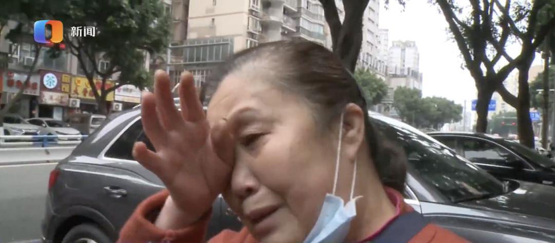 70岁阿姨微信被封哭诉会孤独终老,70岁阿姨微信被封