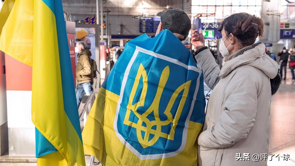 乌克兰难民华沙,乌克兰难民在波兰华沙示威