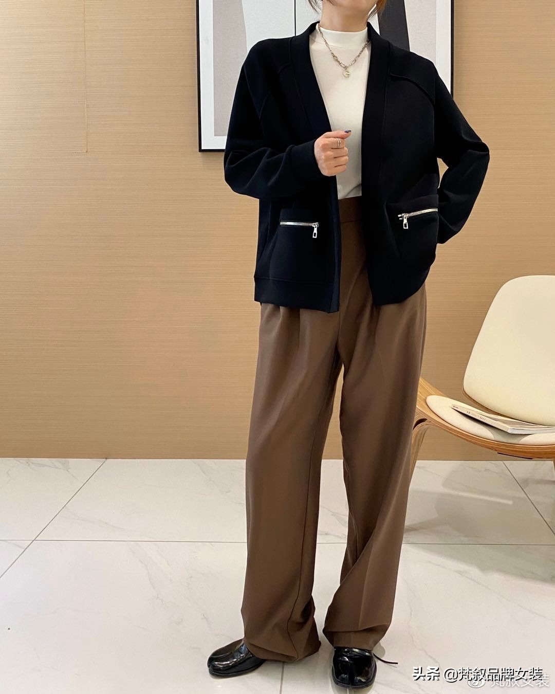 梵叙女装卫衣,阜新梵叙品牌女装集合店