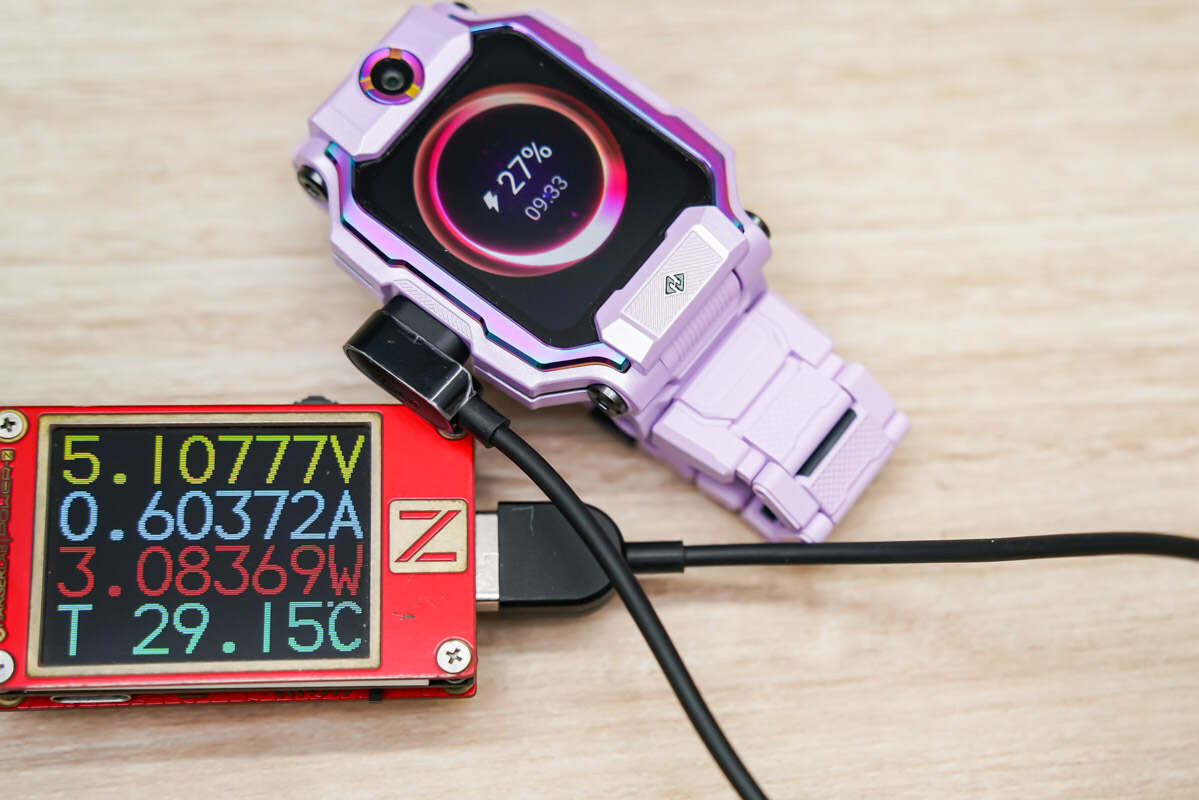 z9小天才电话手表有哪些功能,小天才z9手表调整表带