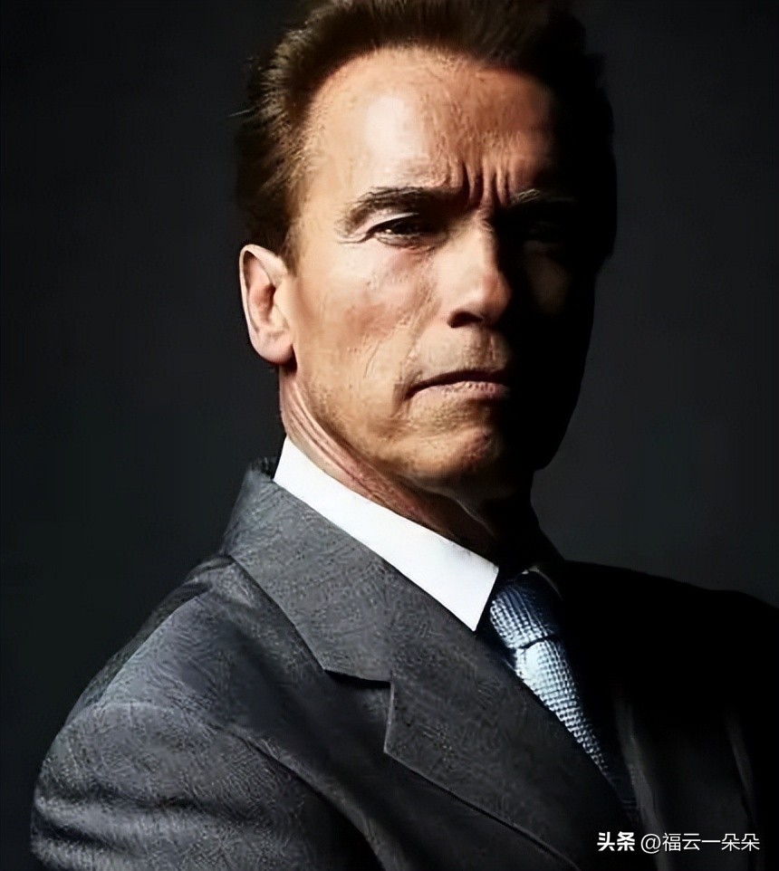 全球演员财富排行榜：成龙身家28亿，仅能排第17位！