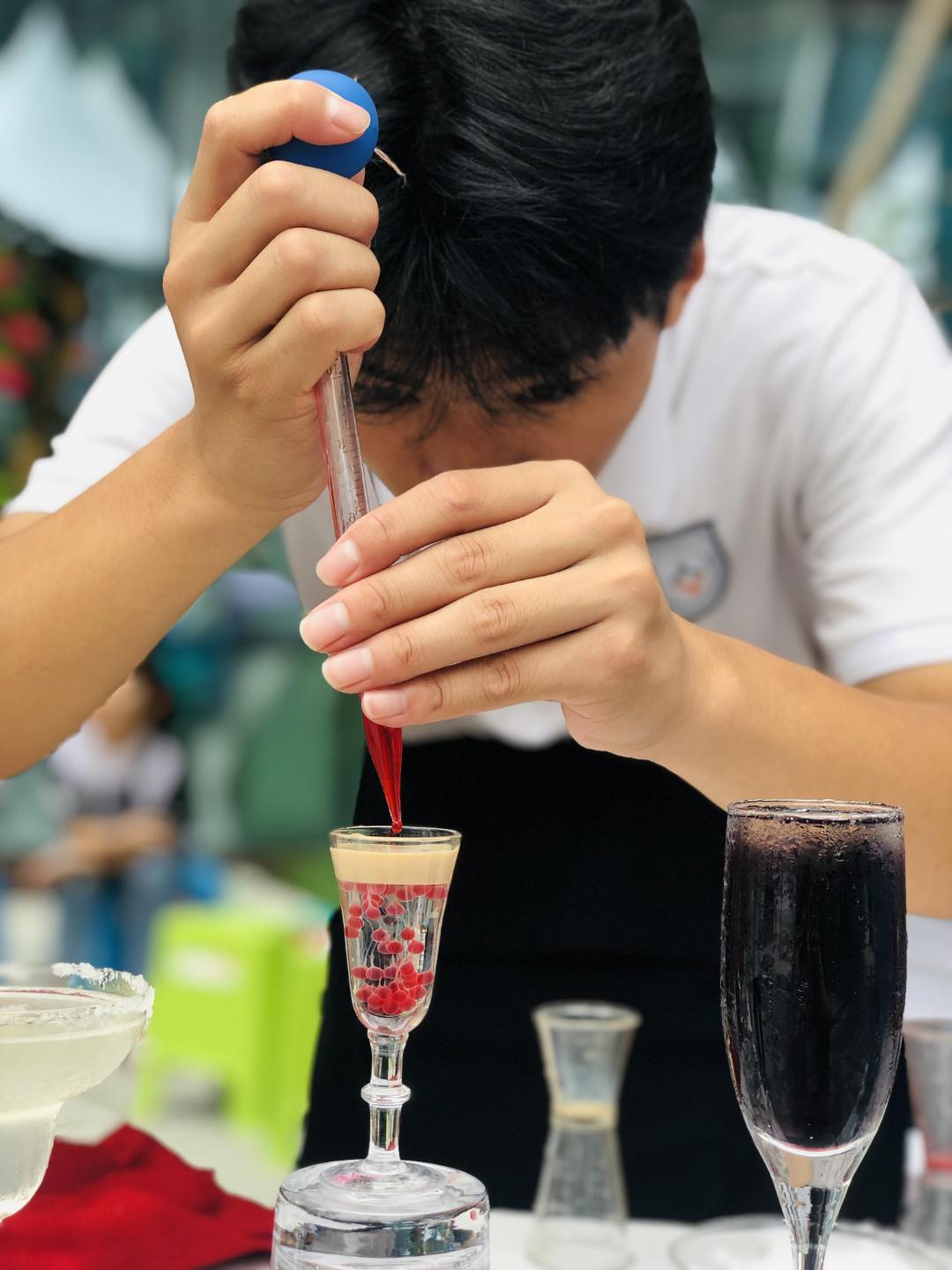 成都现代职业学校,成都市现代职业技术学校好吗