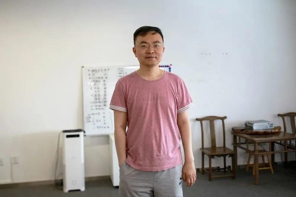 京东副总裁蔡磊患渐冻症仍捐助,原京东副总裁蔡磊患渐冻症