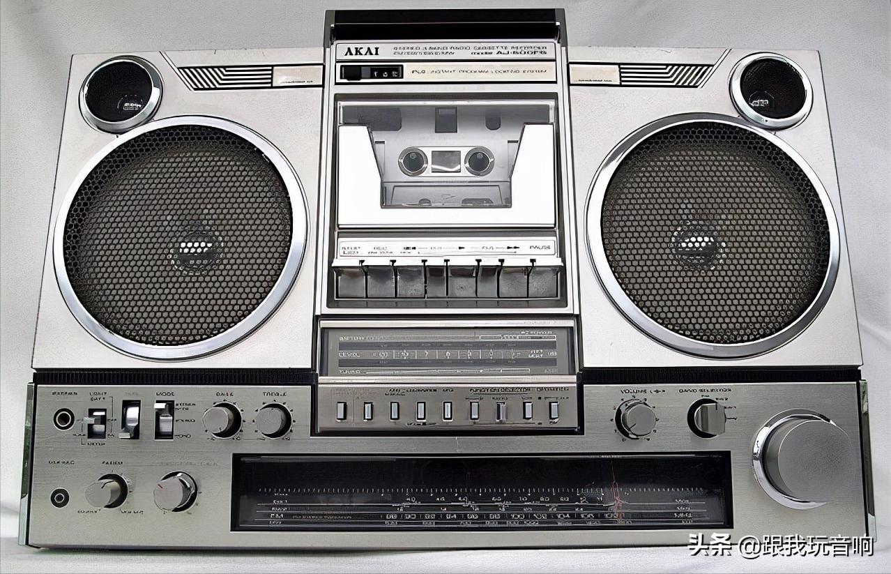 雅佳akaiewi5000音色,雅佳akai音质