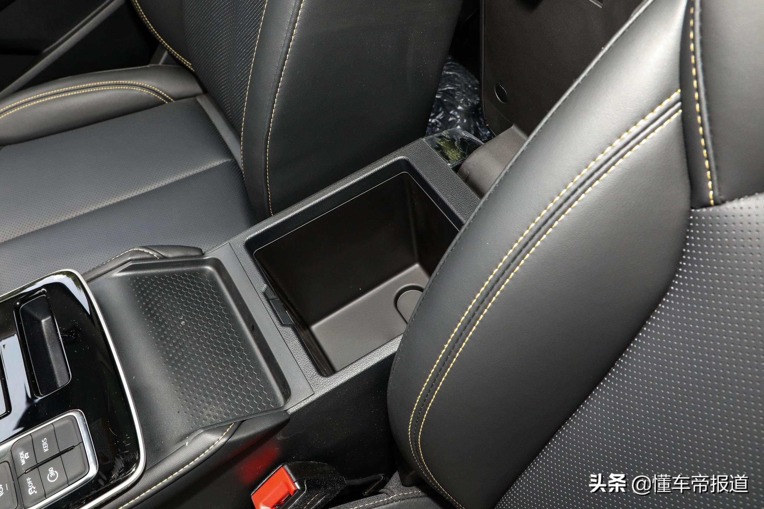 荣威i6max车主真实感受,荣威i6maxev代步值得入手吗