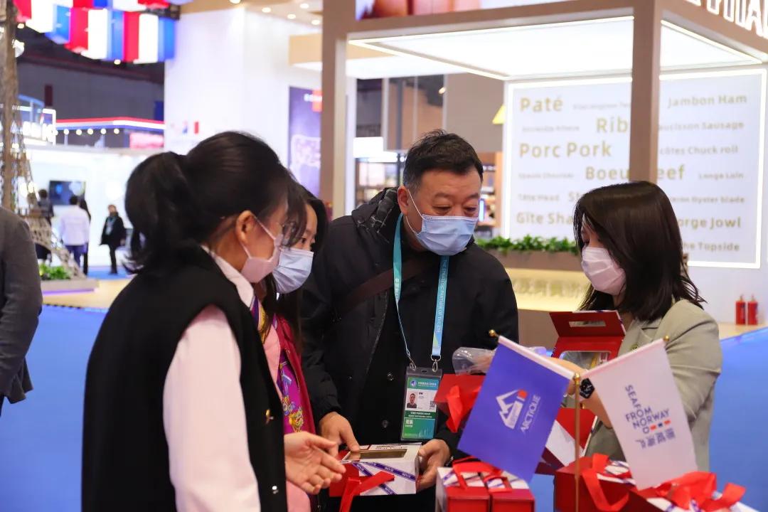 ARCTiQUE安嘉仁首推可持续环保理念，再次亮相进博会